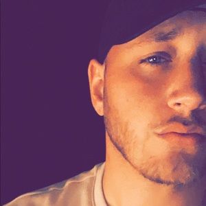 Meet your Posher, Bradley